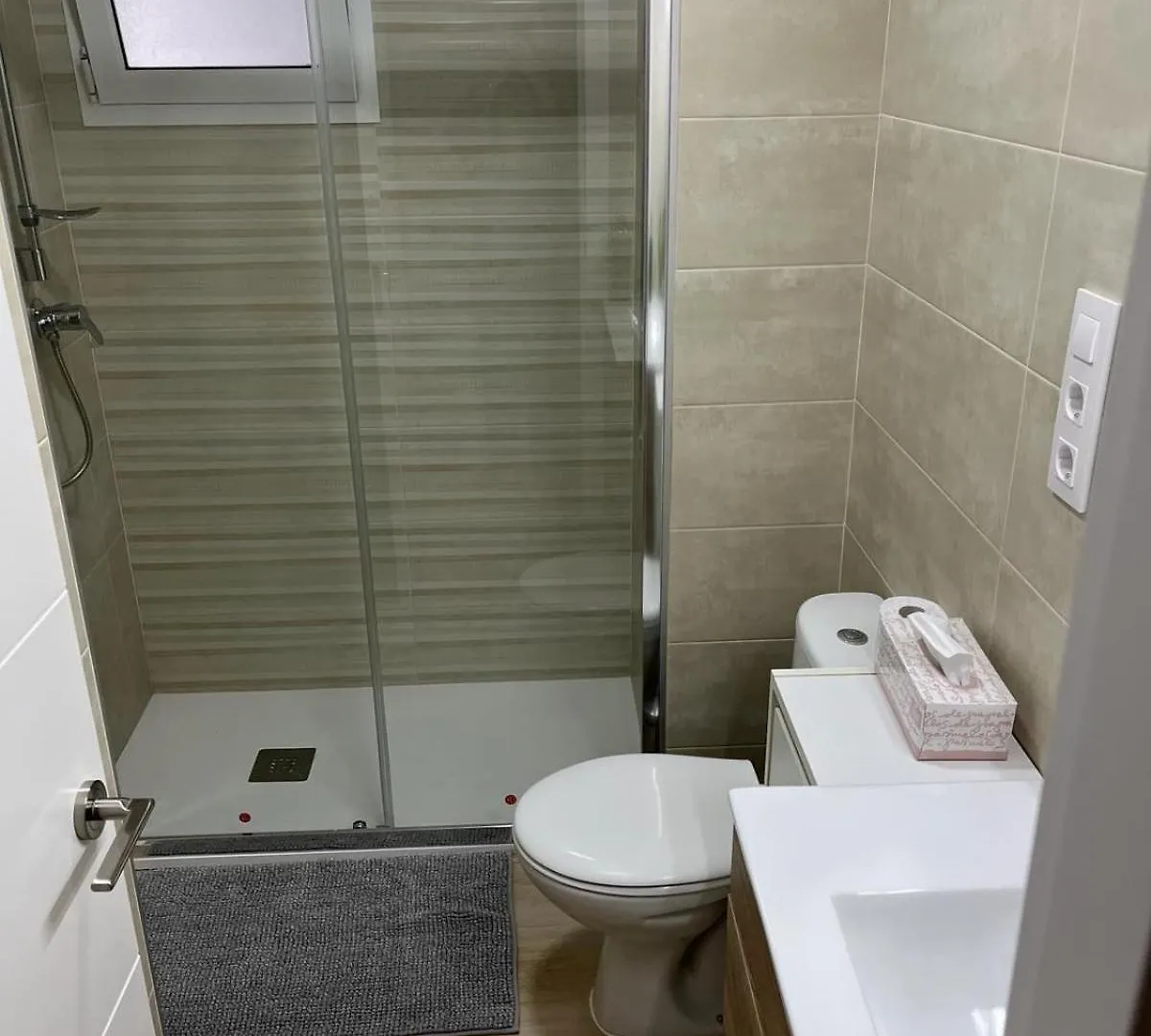 Cozy Apartment Next To Center Seville