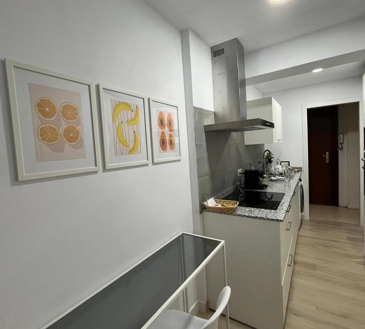 Cozy Apartment Next To Center Seville