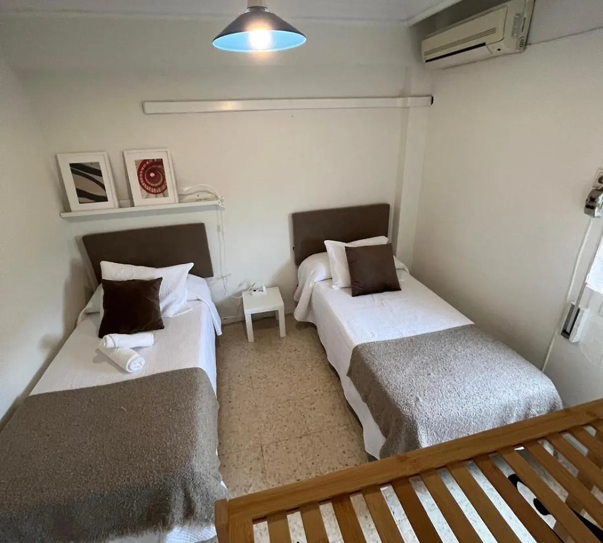 Cozy Apartment Next To Center Seville
